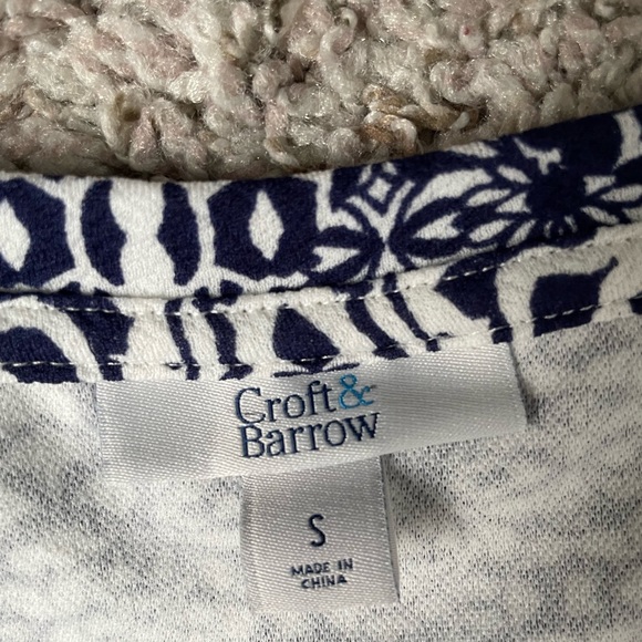 Croft & Barrow Sleeveless Blue and White Work Top - Size S - 95% Polyester - Picture 2 of 5